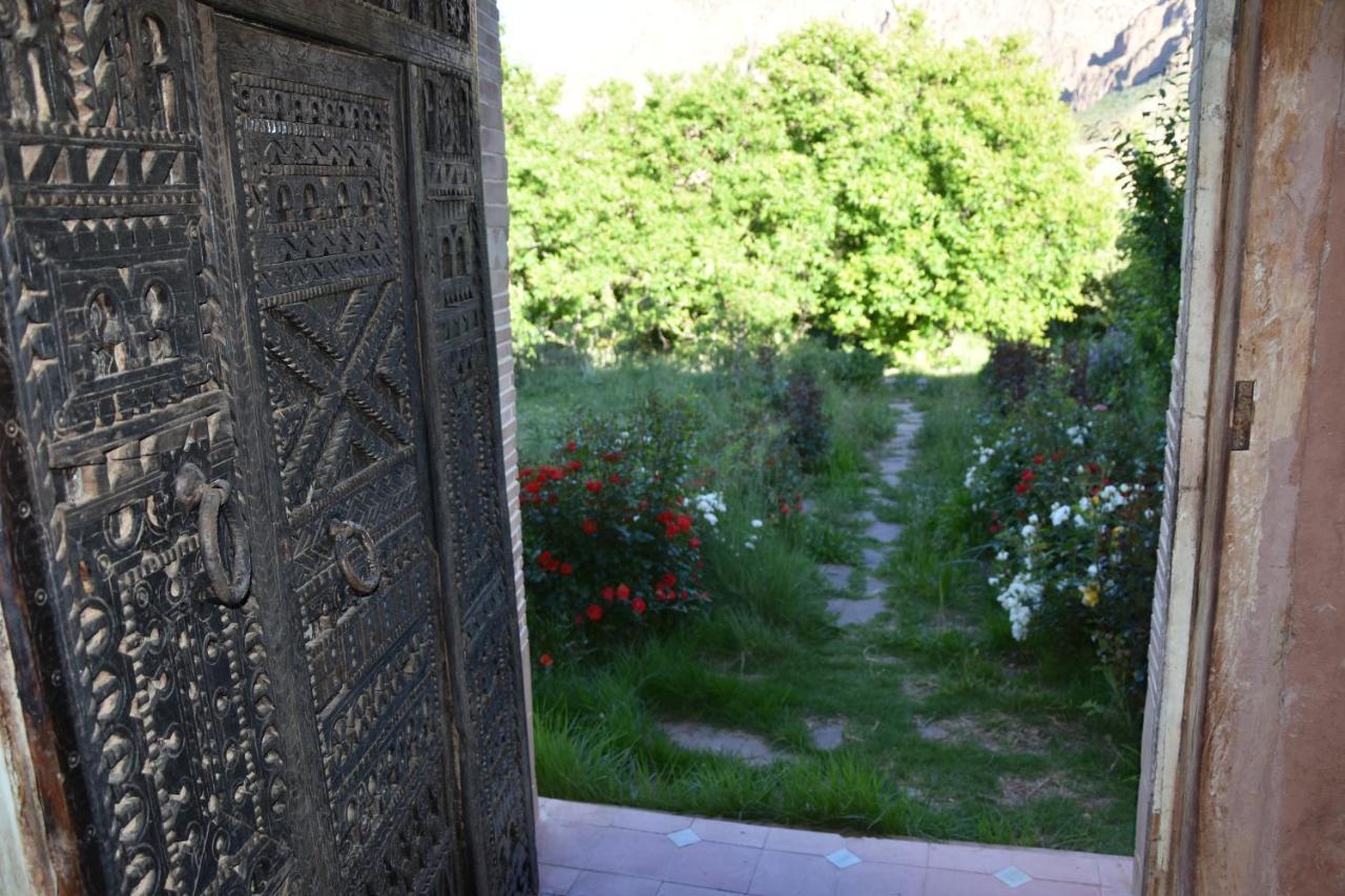 Maison D'Hotes Dar Afra Ait Ziri Екстериор снимка
