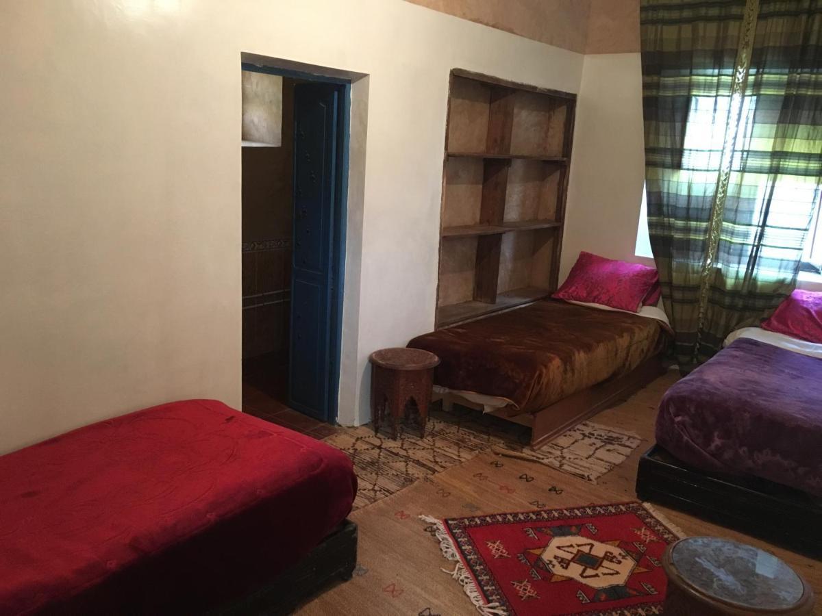 Maison D'Hotes Dar Afra Ait Ziri Екстериор снимка