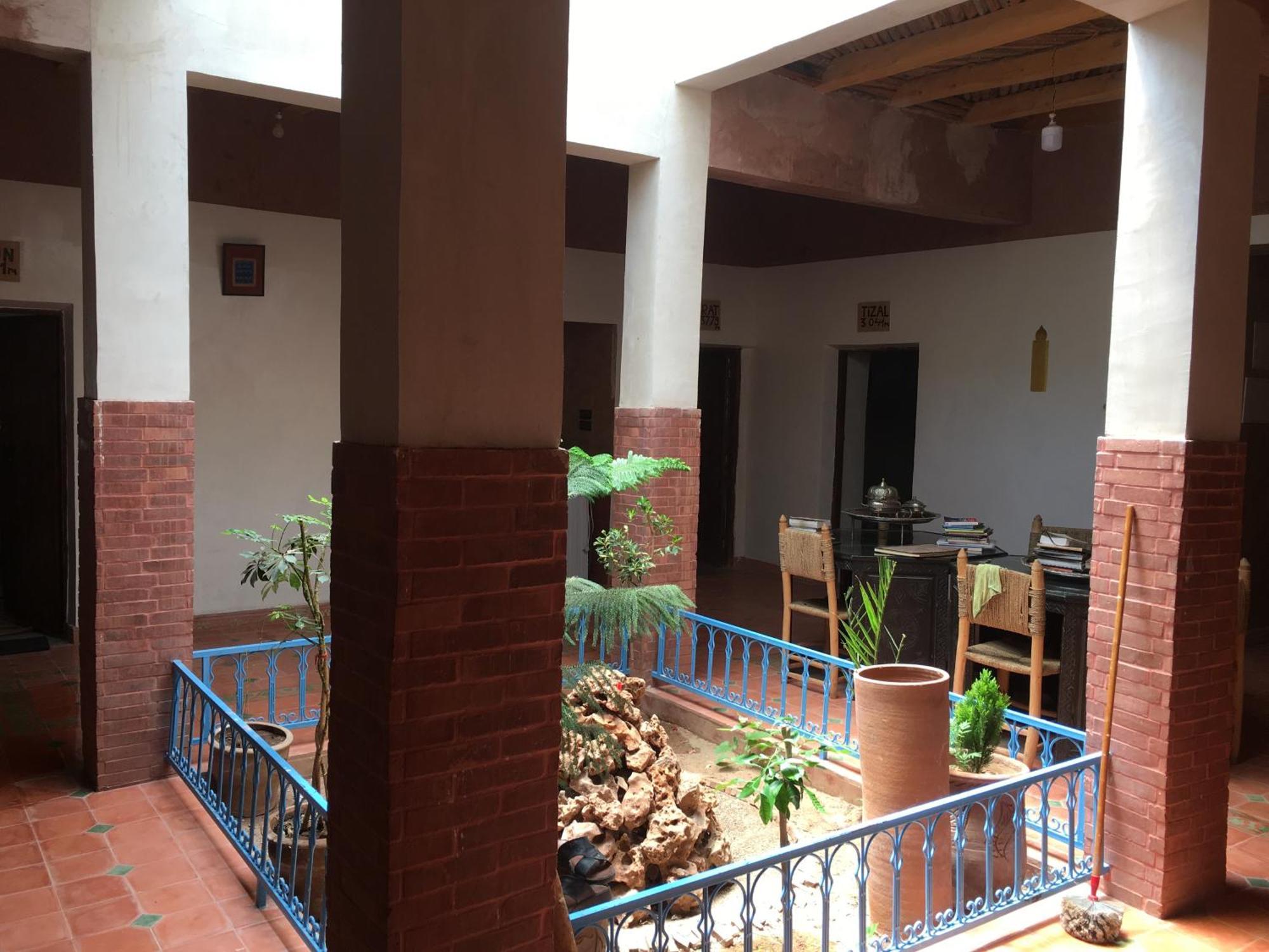 Maison D'Hotes Dar Afra Ait Ziri Екстериор снимка
