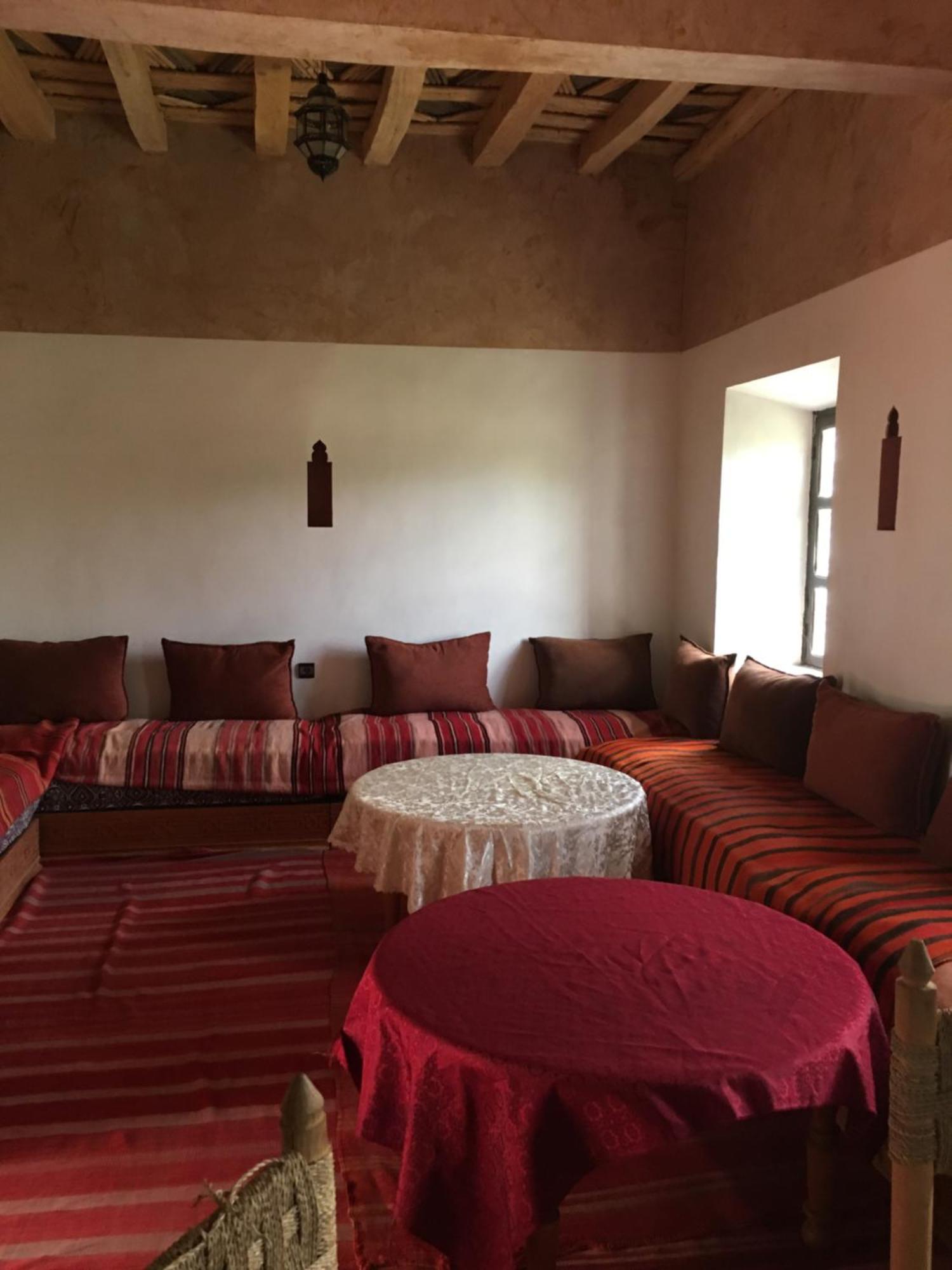 Maison D'Hotes Dar Afra Ait Ziri Екстериор снимка