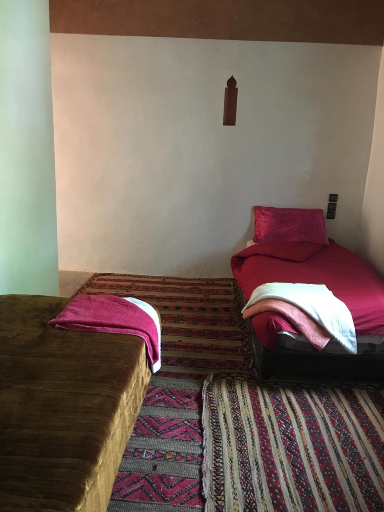 Maison D'Hotes Dar Afra Ait Ziri Екстериор снимка