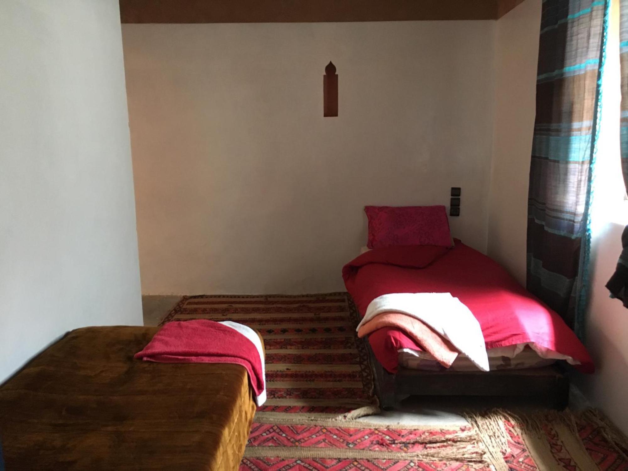 Maison D'Hotes Dar Afra Ait Ziri Екстериор снимка