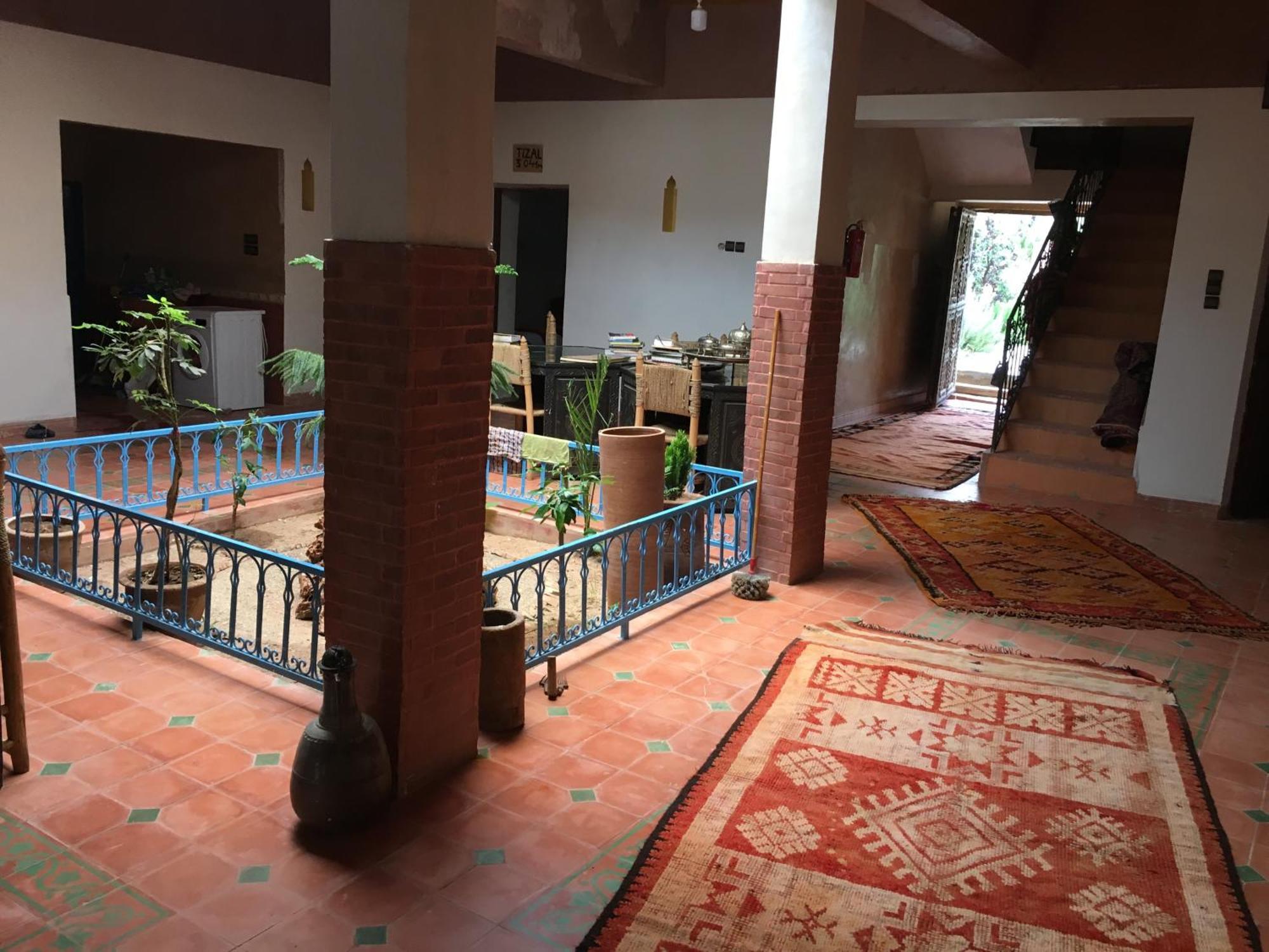 Maison D'Hotes Dar Afra Ait Ziri Екстериор снимка