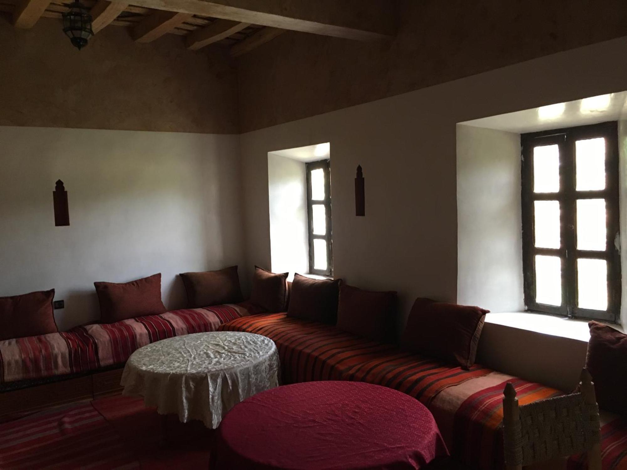 Maison D'Hotes Dar Afra Ait Ziri Екстериор снимка